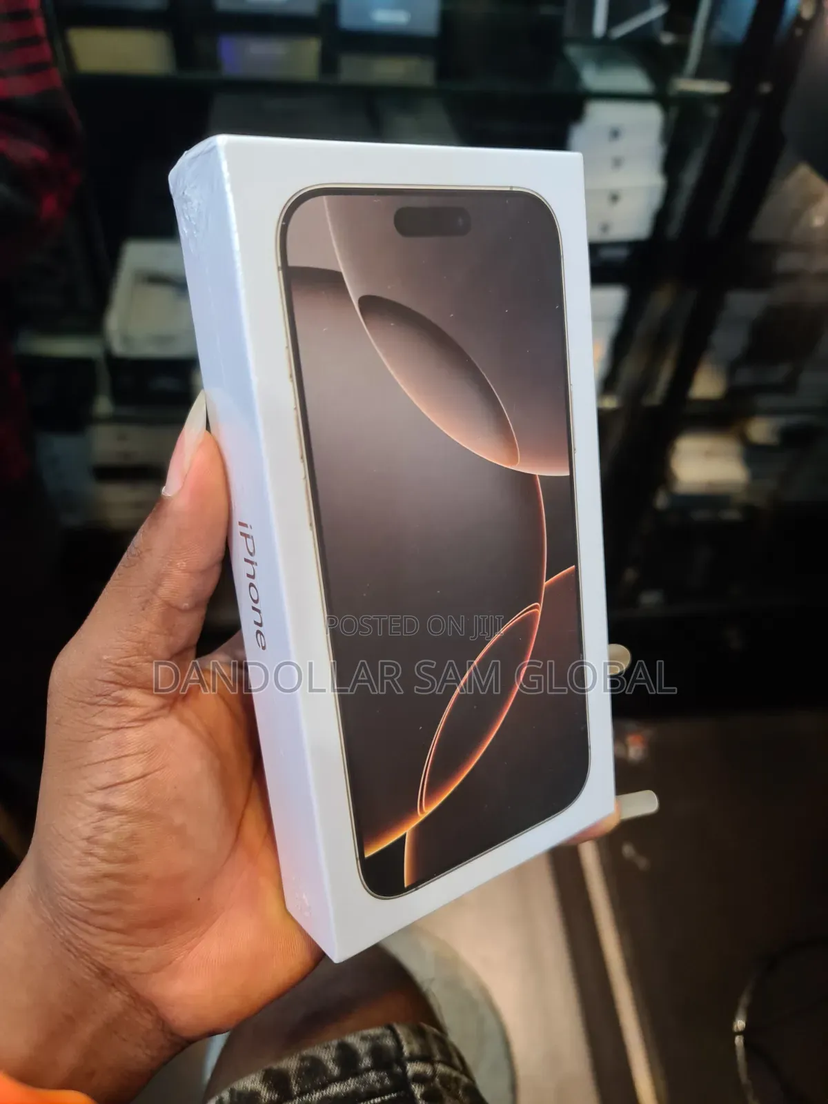 New Apple iPhone 16 Pro Max 1 TB Gold