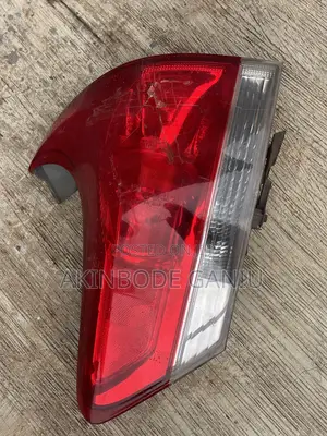 Left Rear Light Venza