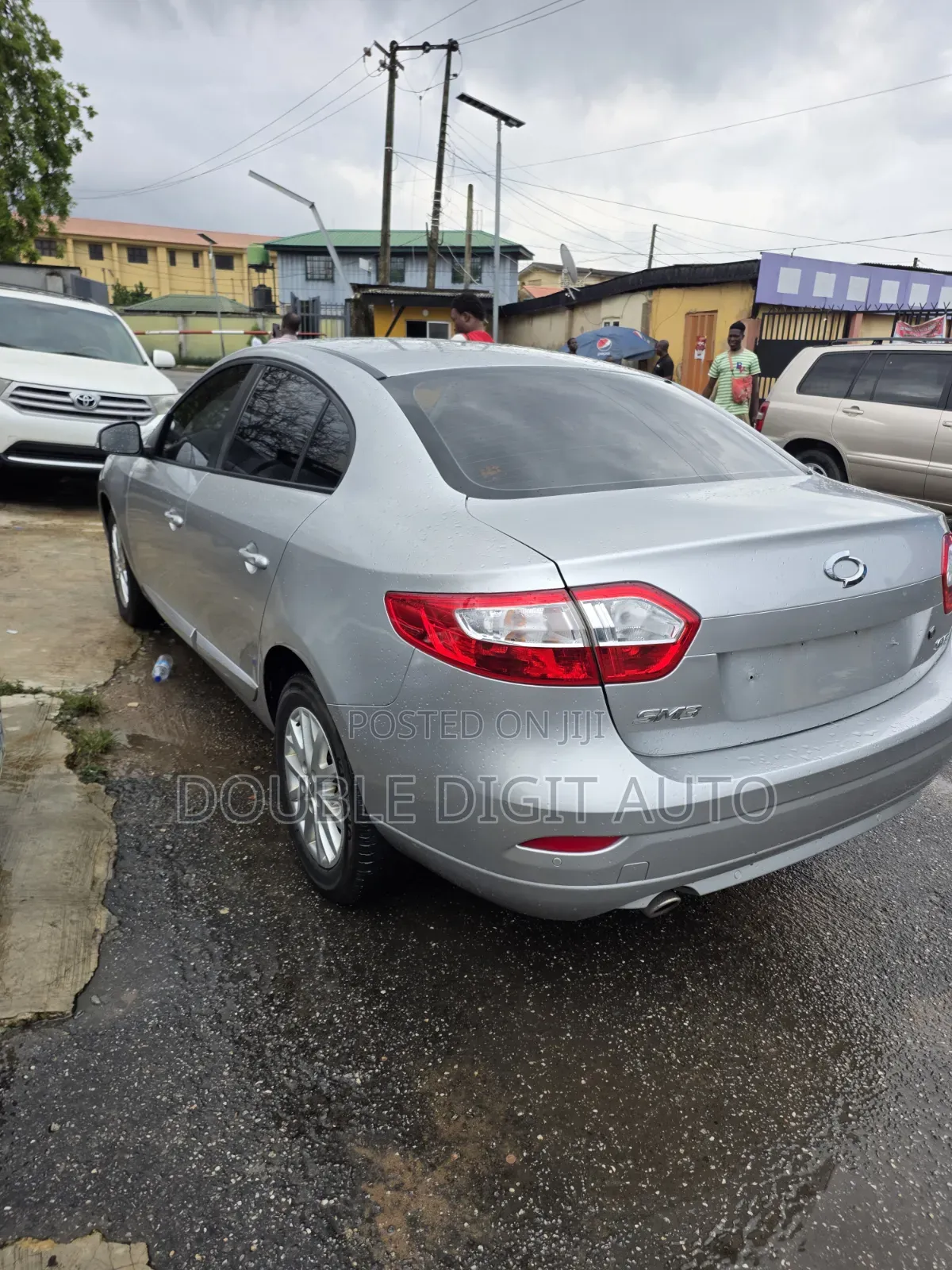 Samsung SM3 2012 Silver