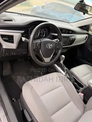 Toyota Corolla 2016 Black