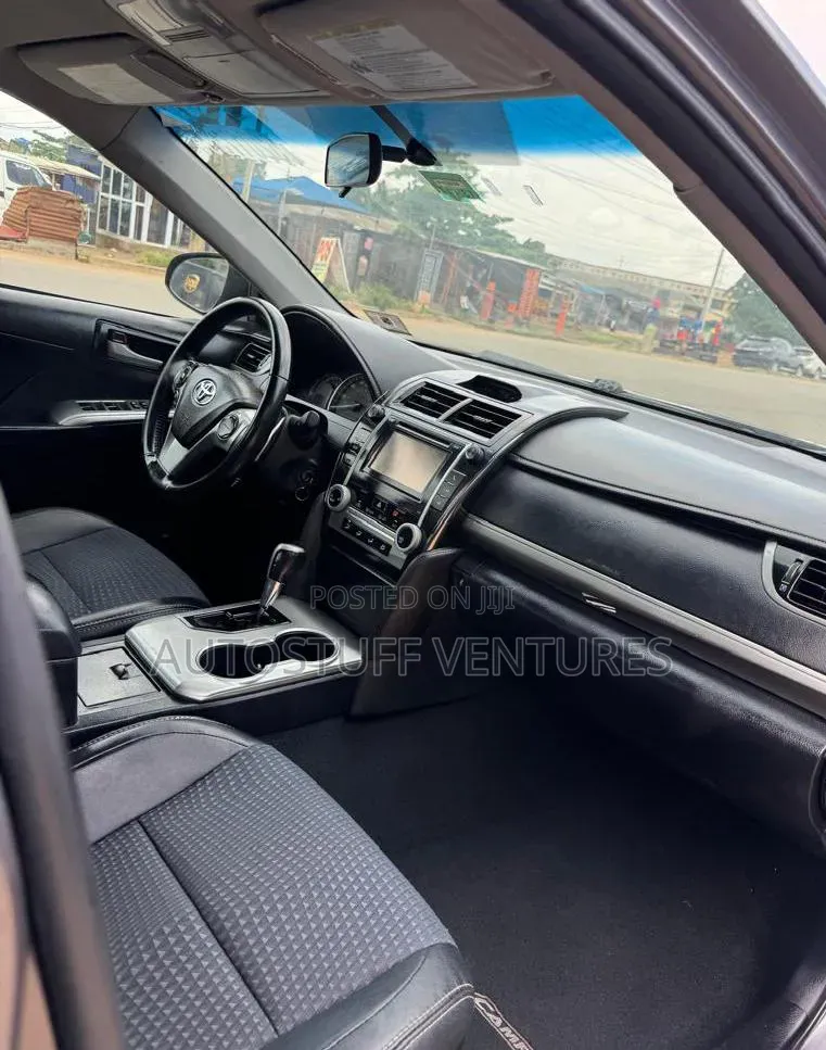 Toyota Camry 2013 Gray