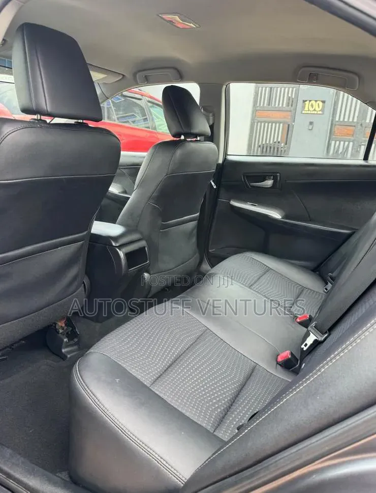 Toyota Camry 2013 Gray