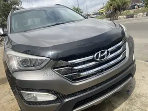 Hyundai Santa Fe 2013 White