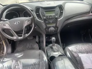 Hyundai Santa Fe 2013 White