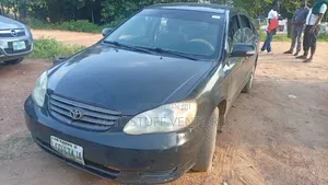 Toyota Corolla 2004 Black