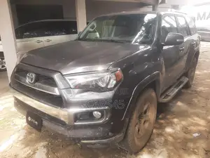 Toyota 4-Runner 2016 Gray