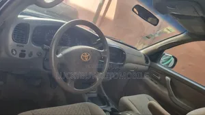 Toyota Tundra 2004 Black