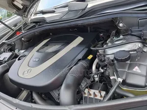 Mercedes-Benz M Class 2011 Gray