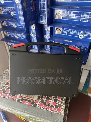 Black E.M.S Tens Massager