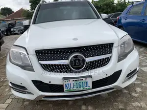 Mercedes-Benz GLK-Class 350 2010 White
