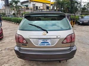 Lexus RX 300 2WD 2000 Gold
