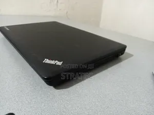 Laptop Lenovo ThinkPad Edge E530 8GB Intel Core i5 HDD 500GB