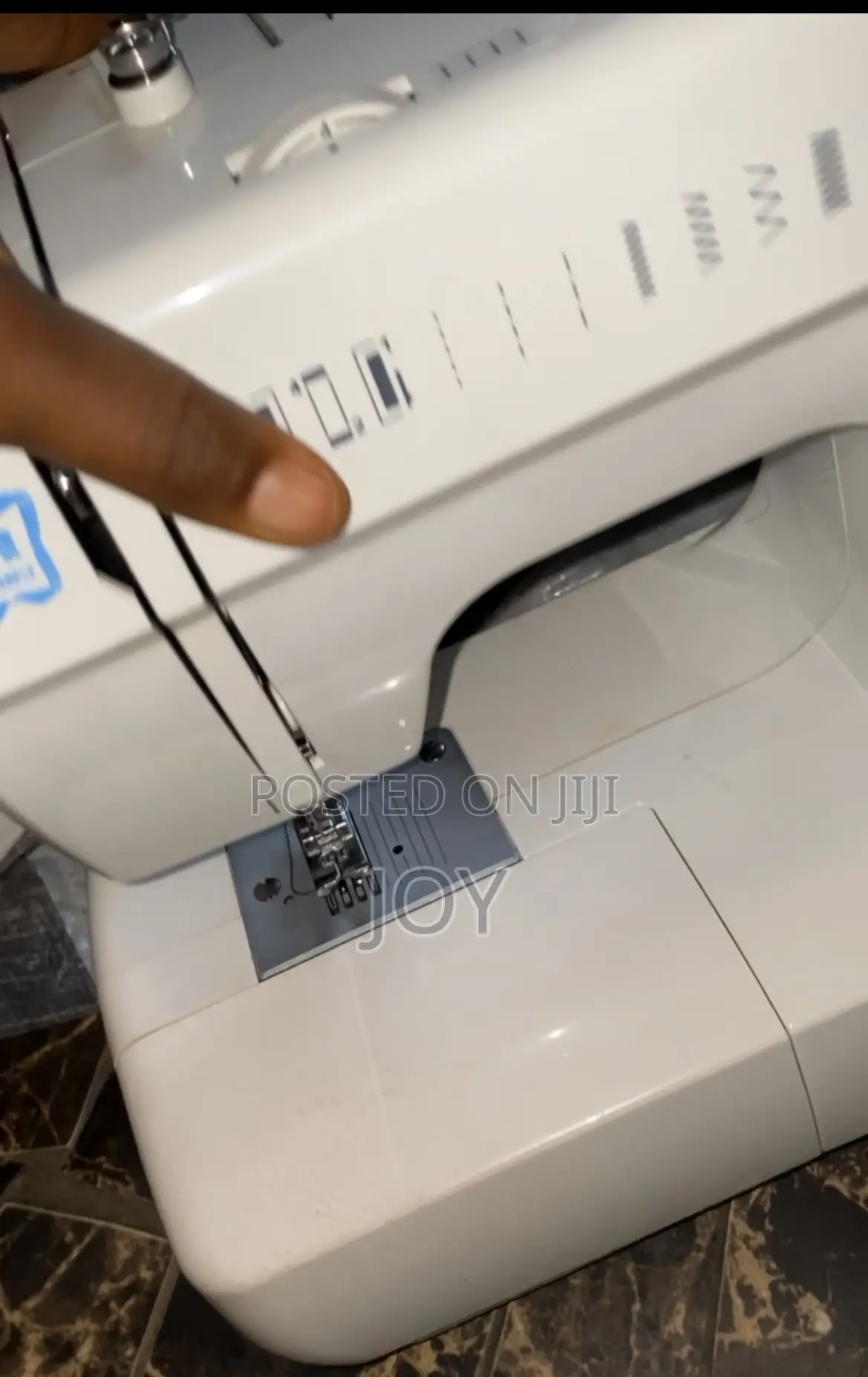 Table Top Sewing Machine