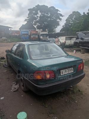 Toyota Corolla 1999 Green
