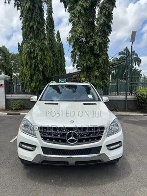 Mercedes-Benz M Class ML 350 4Matic 2013 White
