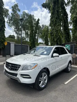 Mercedes-Benz M Class ML 350 4Matic 2013 White