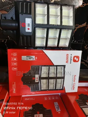 600w Solar Street Lights Available Now