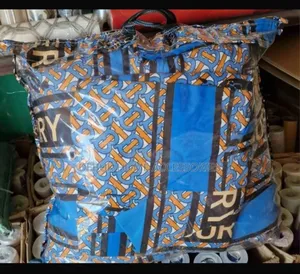 4/6 Duvet Set With Bedsheet And Pillow Case