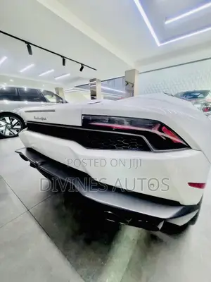 Lamborghini Huracan 2018 White
