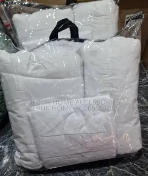 Attractive 6/6 Duvets Set