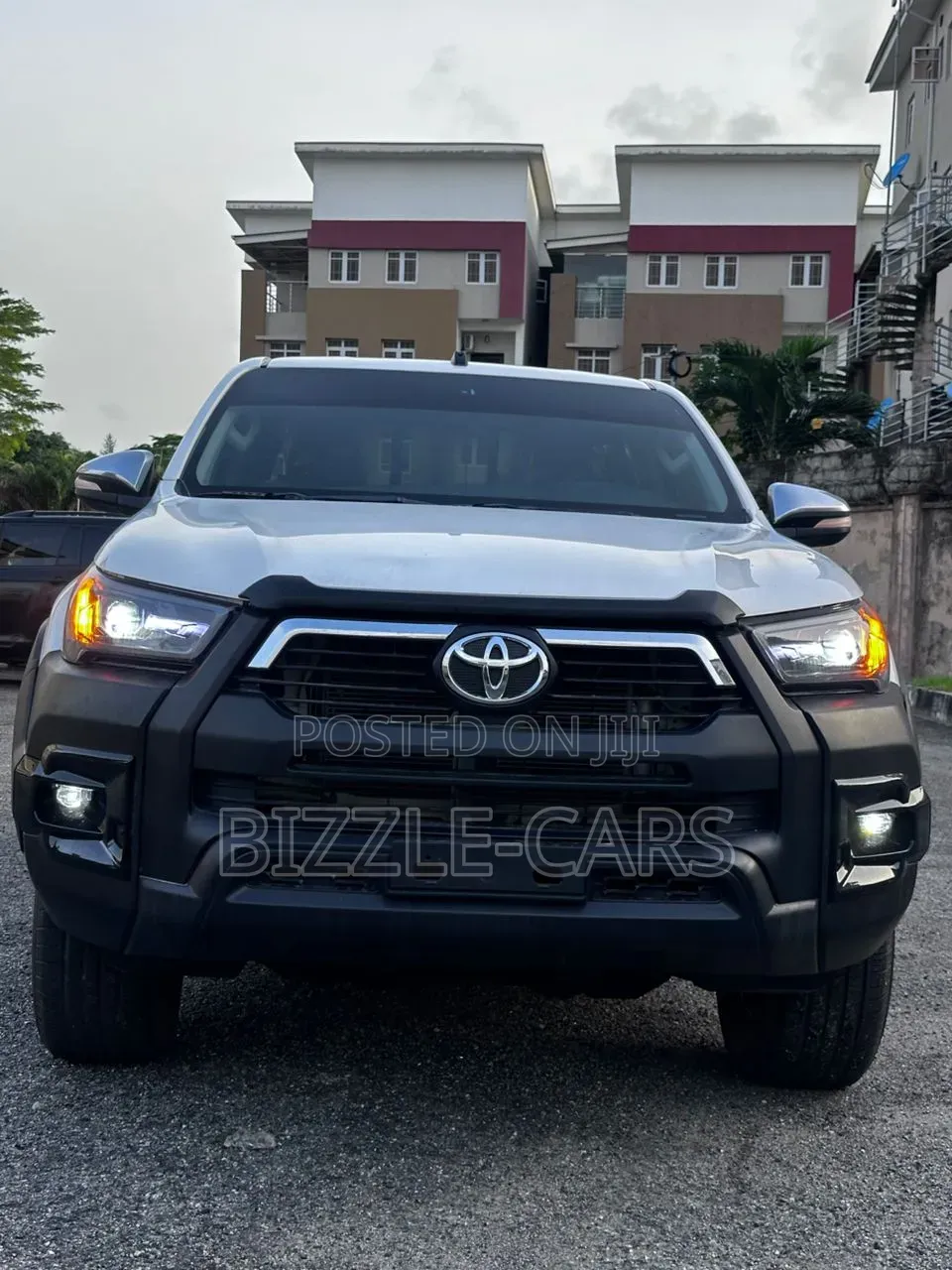 Toyota Hilux 2017 White