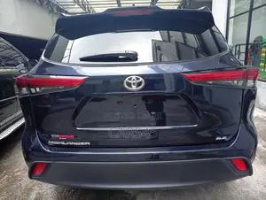 Toyota Highlander 2021 Black