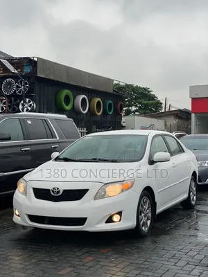 Toyota Corolla 2009 White