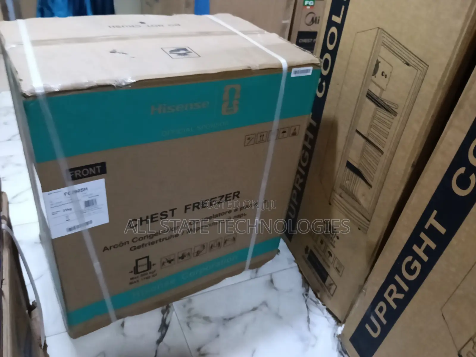 Compact Hisense 198l Chest Freezer