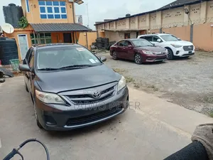 Toyota Corolla 2012 Blue