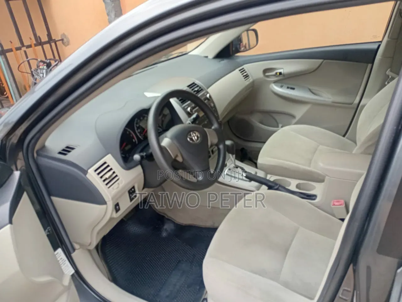 Toyota Corolla 2012 Blue