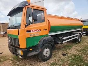 Benz 814 Water Tanker