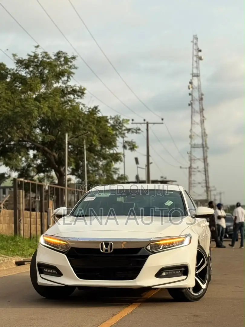 Honda Accord 2018 White