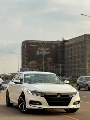 Honda Accord 2018 White