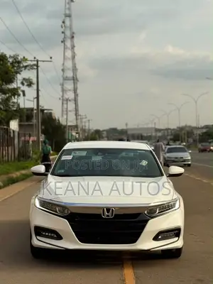 Honda Accord 2018 White