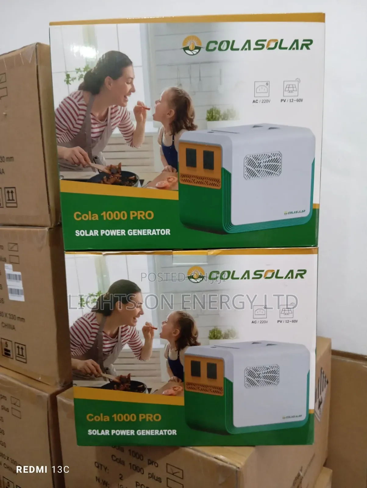 Cola1000 Pro Solar Generator 300w Output