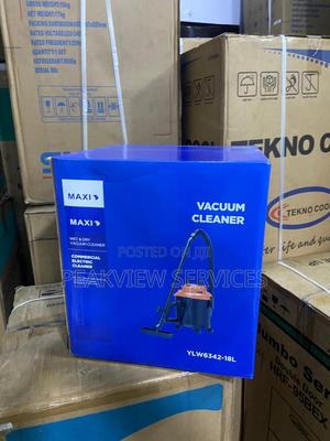 Maxi Vacuum Cleaner With 18l Tank