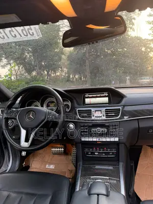 Mercedes-Benz E400 2015 Gray