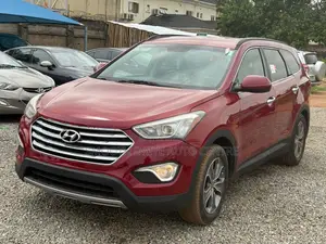 Hyundai Santa Fe SE FWD 2016 Red