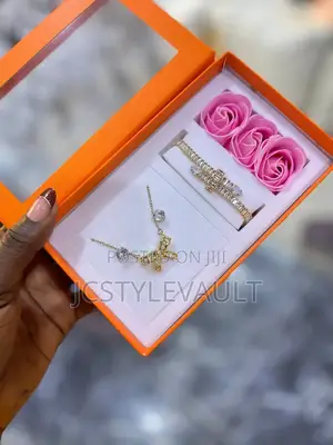 Female Gift Set