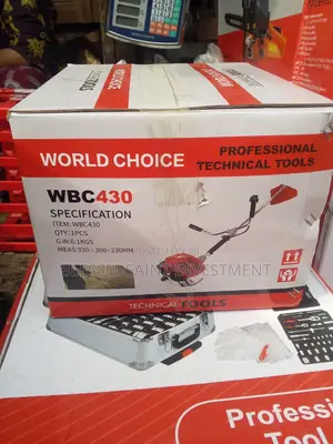 World Choice Petrol Brush Cutter Glass Cutter