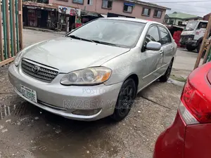 Toyota Corolla S 2004 Silver