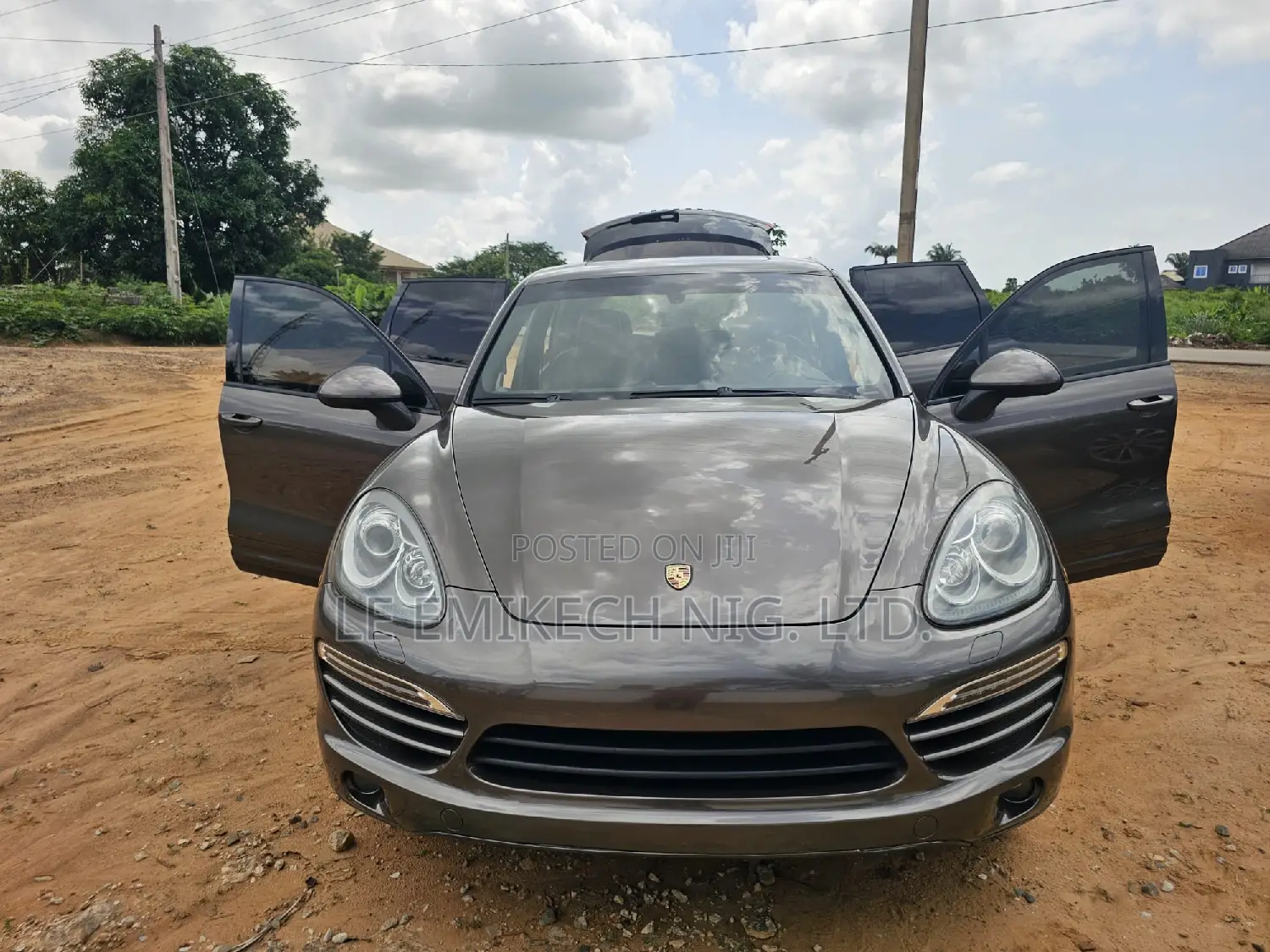 Porsche Cayenne 2012 Beige