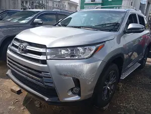 Toyota Highlander 2016 Gray