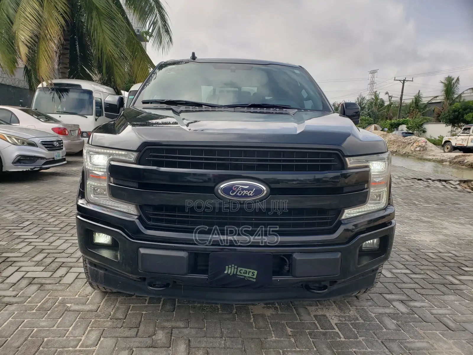 Ford F-150 2018 Black