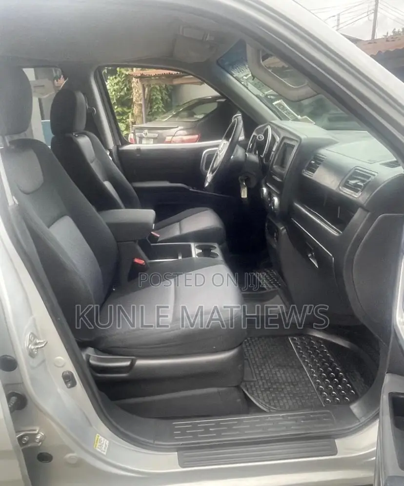 Honda Ridgeline 2006 Silver