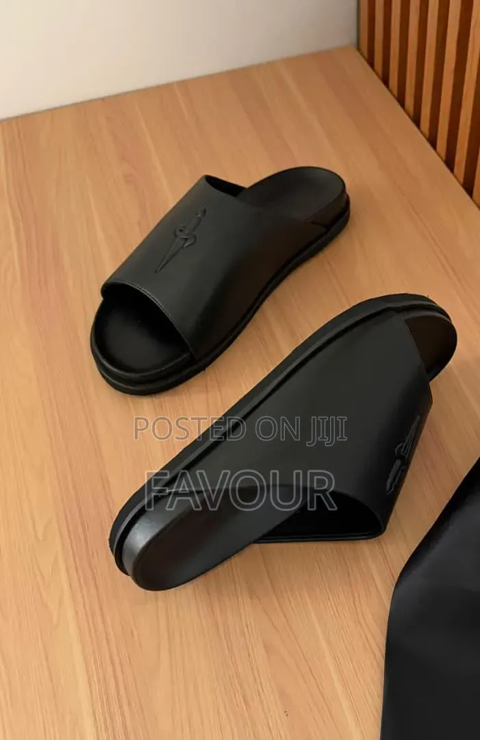 Favour Luxury Shoemaking