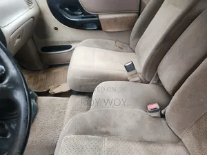 Mazda B-series 2002 Green