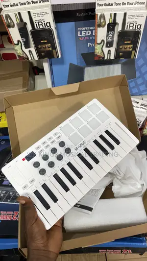 High Quality M-Vave SMK 25 Midi Keyboard White Color