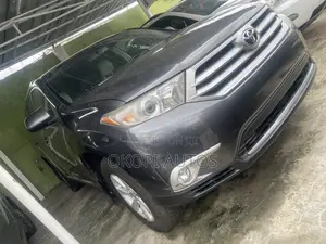 Toyota Highlander 2013 Gray