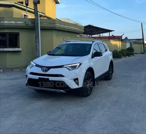 Toyota RAV4 2016 White